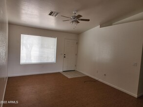 6711 W Osborn Rd-Unit -1 in Phoenix, AZ - Building Photo - Building Photo