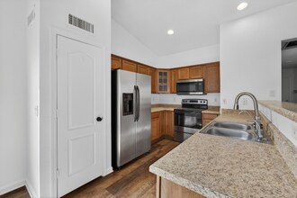 2130 Sabino Ln in Casa Grande, AZ - Foto de edificio - Building Photo