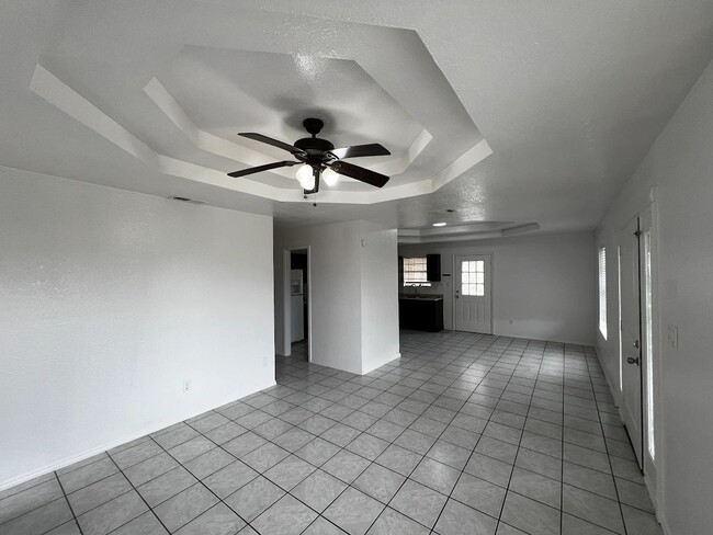 5105 Villa Bonita St in Brownsville, TX - Building Photo - Building Photo