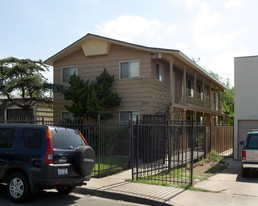 2731 44th St Apartamentos