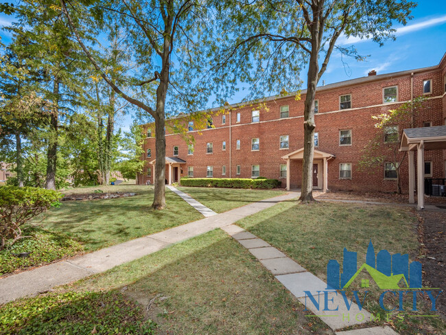 Newly Renovated Apartment Building in Columbus, OH - Building Photo - Building Photo