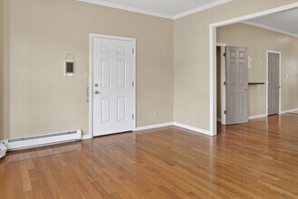 26 Gautier Ave in Jersey City, NJ - Building Photo - Building Photo