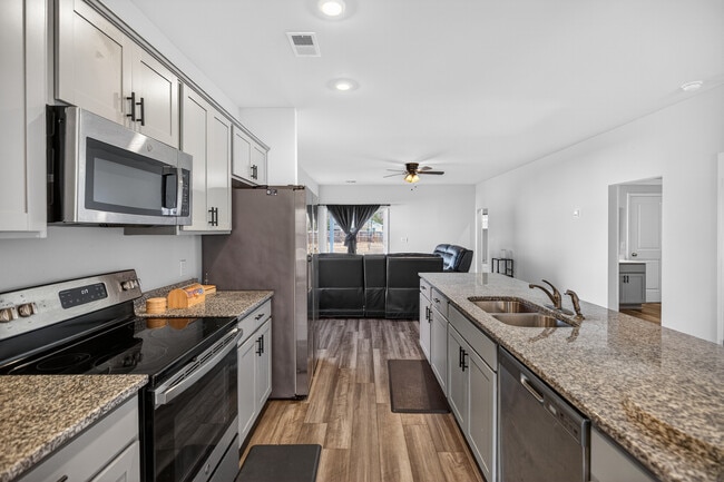 75 Tatum Trl NE in Ludowici, GA - Building Photo - Building Photo