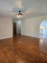 1934 Blue Spruce Dr in Oakdale, CA - Building Photo - Building Photo
