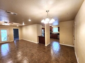 204 Javier Dr in Del Rio, TX - Building Photo - Building Photo