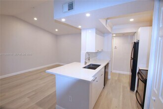 10681 SW 156th Pl in Miami, FL - Building Photo - Building Photo