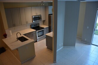 4030 NW 90th Way in Sunrise, FL - Building Photo - Building Photo