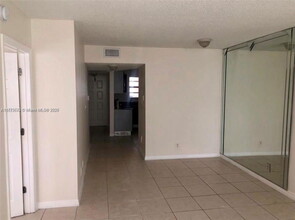 11213 Royal Palm Blvd in Coral Springs, FL - Building Photo - Building Photo