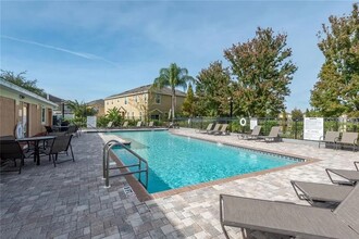 6729 Eagle Feather Dr in Riverview, FL - Building Photo - Building Photo