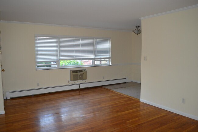 420 Sheridan Pl in Fairview, NJ - Building Photo - Building Photo