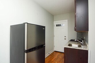 2915 N Mildred Ave in Chicago, IL - Building Photo - Building Photo