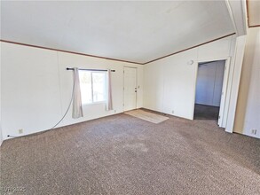 1700 Keenan Way in Pahrump, NV - Building Photo - Building Photo
