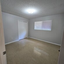 1994 Goldbrier Ln in Memphis, TN - Building Photo - Building Photo