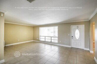 8950 SW 53rd St in Cooper City, FL - Foto de edificio - Building Photo