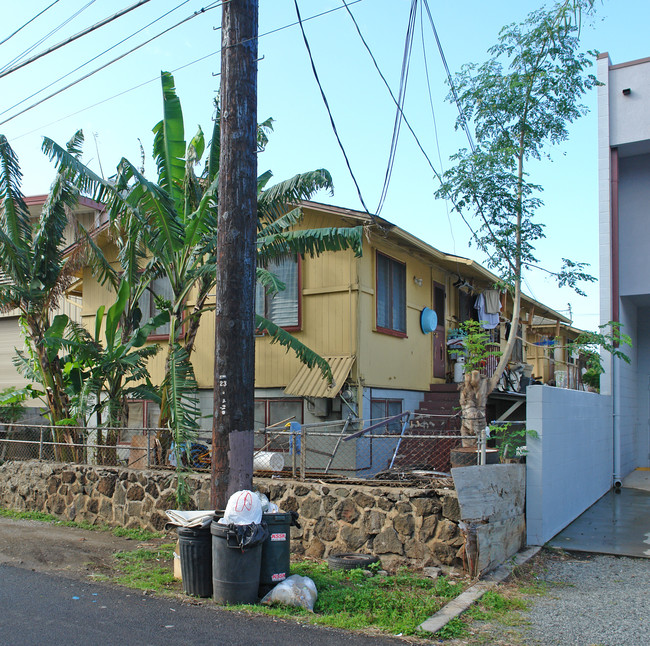 1815 Colburn St in Honolulu, HI - Foto de edificio - Building Photo