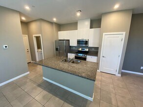 3192 Timorasso Ave in Henderson, NV - Building Photo - Building Photo