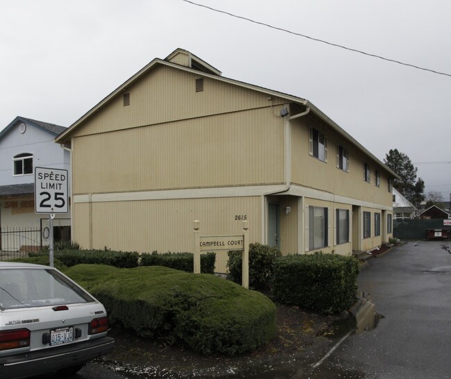 Campbell Court in Vancouver, WA - Building Photo - Building Photo