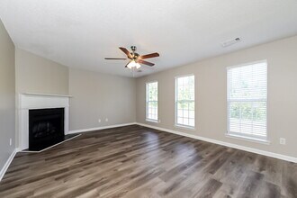 5456 Vanity Joys Ln in Ellenwood, GA - Building Photo - Building Photo