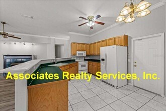 11737 Creek Dr in Alachua, FL - Building Photo - Building Photo
