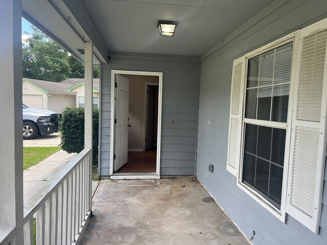 105 Driftwood Ct in Kingsland, GA - Building Photo - Building Photo