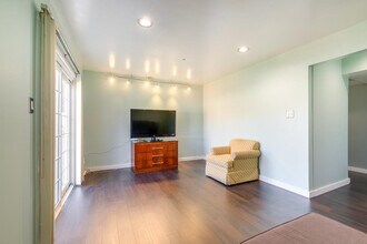 3 Joyceton Terrace in Upper Marlboro, MD - Building Photo - Building Photo