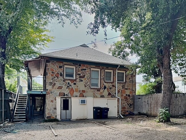 property at 3333 W 5th St