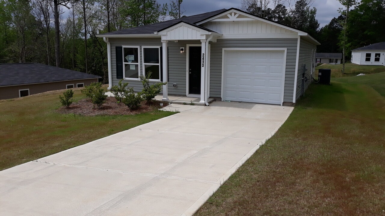 2414 Dakar Dr in Augusta, GA - Building Photo