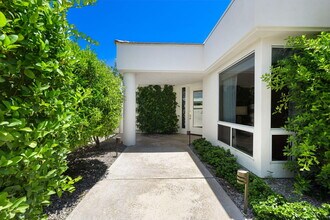44970 Olympic Ct in Indian Wells, CA - Building Photo - Building Photo
