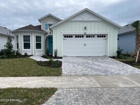818 Bama Breeze Dr in Daytona Beach, FL - Building Photo