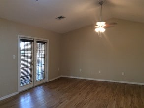 1004 Lantana Dr in Eustis, FL - Building Photo - Building Photo