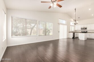 244 E Laredo Ave in Gilbert, AZ - Building Photo - Building Photo