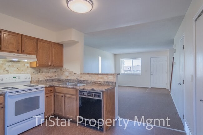 property at 3266 Vail Pass Dr