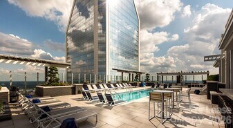 525 S Church St in Charlotte, NC - Building Photo