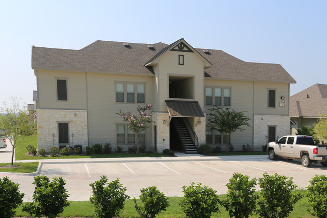 Kenedy Station Apartments in Kenedy, TX - Building Photo - Building Photo