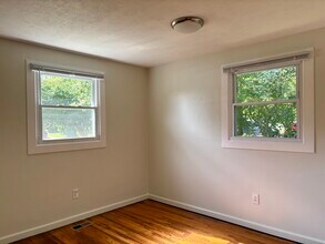 10807 Central Ave in Carmel, IN - Building Photo - Building Photo