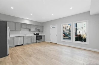 232 Columbus Ave in New Haven, CT - Building Photo - Building Photo