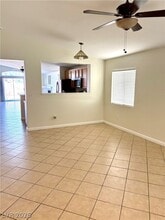 8128 W Back Packer Ct in Las Vegas, NV - Building Photo - Building Photo