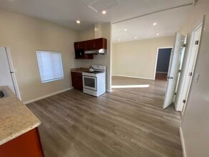4032 Suter St in Oakland, CA - Building Photo - Building Photo