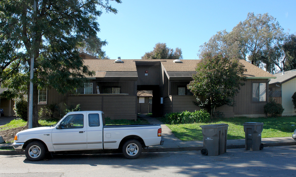 2515 Kenton Ct in Santa Rosa, CA - Building Photo