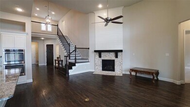 521 Stratton Dr in Keller, TX - Building Photo - Building Photo