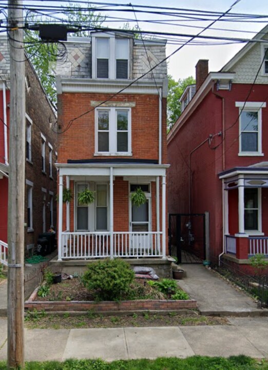 4264 Williamson Pl in Cincinnati, OH - Foto de edificio