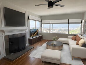2186 W California St in San Diego, CA - Building Photo - Building Photo