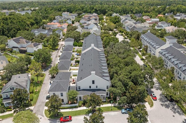 915 Greenlawn St in Kissimmee, FL - Foto de edificio - Building Photo