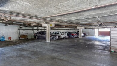 mor113 in North Hollywood, CA - Building Photo - Building Photo