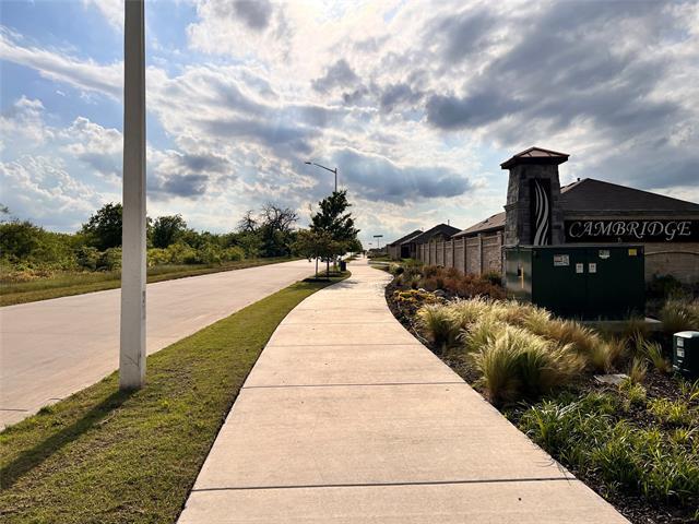 3916 Ridgeway Ln in Lantana, TX - Building Photo - Building Photo