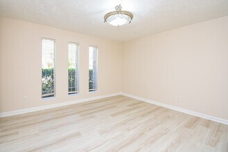 2835 Pepperwood Dr in Sugar Land, TX - Building Photo - Building Photo