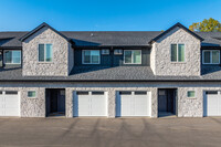 Avalon in Green Bay, WI - Foto de edificio - Building Photo