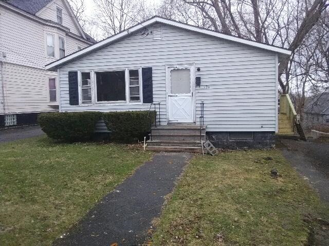 property at 176 Parkway Dr