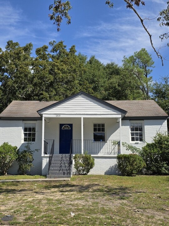 2919 Skyline Rd in Macon, GA - Foto de edificio