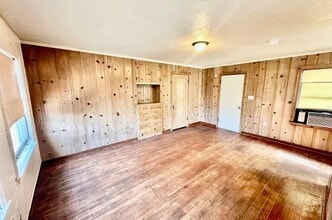 387 N Glenn Ave in Fresno, CA - Building Photo - Building Photo